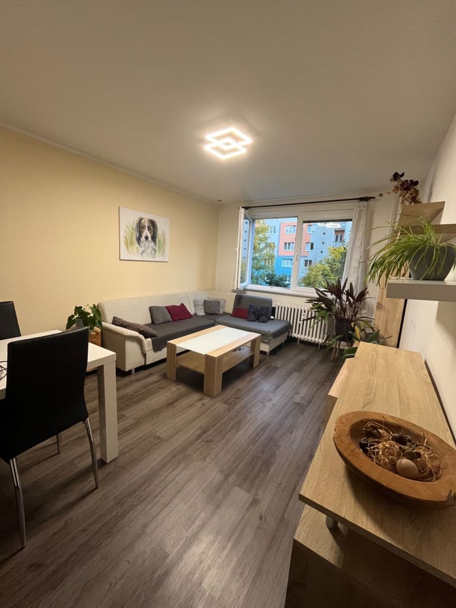 Prenájom bytu 2-izbový 52 m², Bydžovského, Praha, Praha Prenájom bytu 2-izbový 52 m², Bydžovského, Praha, Praha