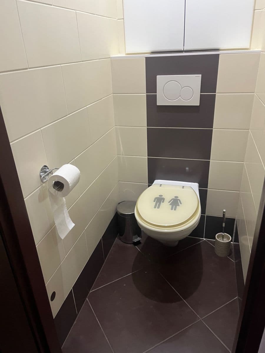 Prenájom bytu 2-izbový 52 m², Bydžovského, Praha, Praha Prenájom bytu 2-izbový 52 m², Bydžovského, Praha, Praha
