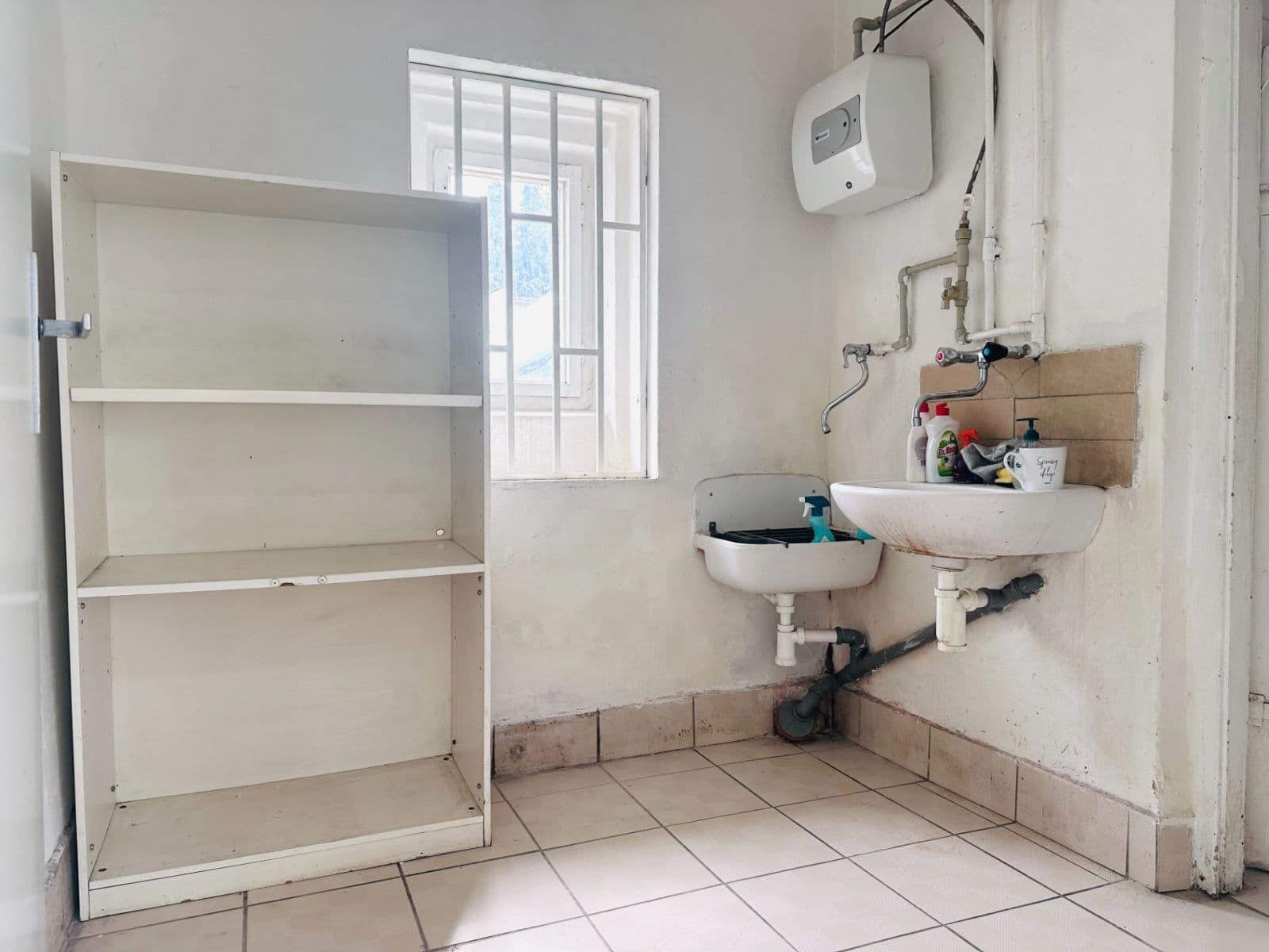 Prenájom nebytového priestoru 80 m², Přátelství, Praha, Praha Prenájom nebytového priestoru 80 m², Přátelství, Praha, Praha