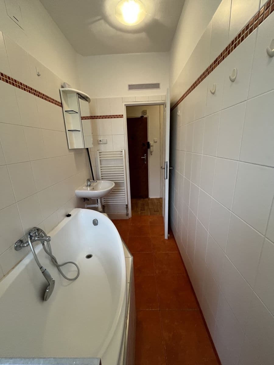 Predaj bytu 2-izbový 48 m², U Městských domů, Praha, Praha Predaj bytu 2-izbový 48 m², U Městských domů, Praha, Praha