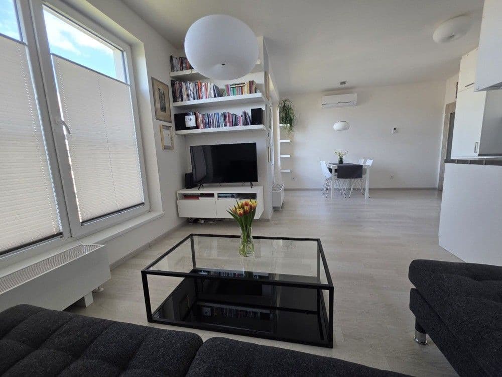 Predaj bytu 2-izbový 56 m², Oty Bubeníčka, Praha, Praha Predaj bytu 2-izbový 56 m², Oty Bubeníčka, Praha, Praha