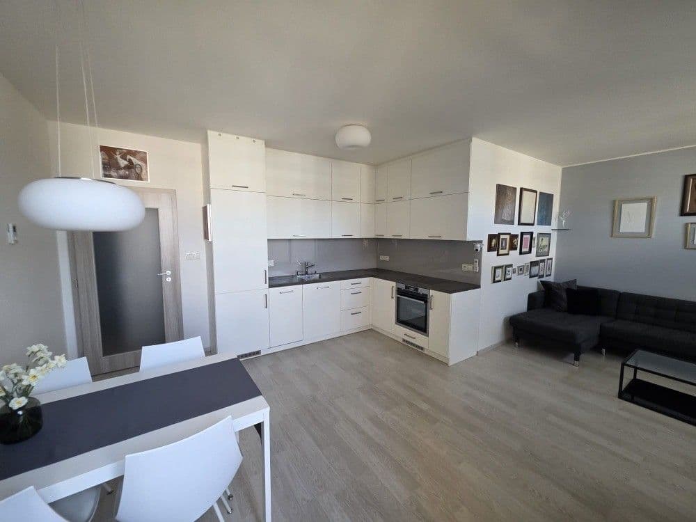 Predaj bytu 2-izbový 56 m², Oty Bubeníčka, Praha, Praha Predaj bytu 2-izbový 56 m², Oty Bubeníčka, Praha, Praha