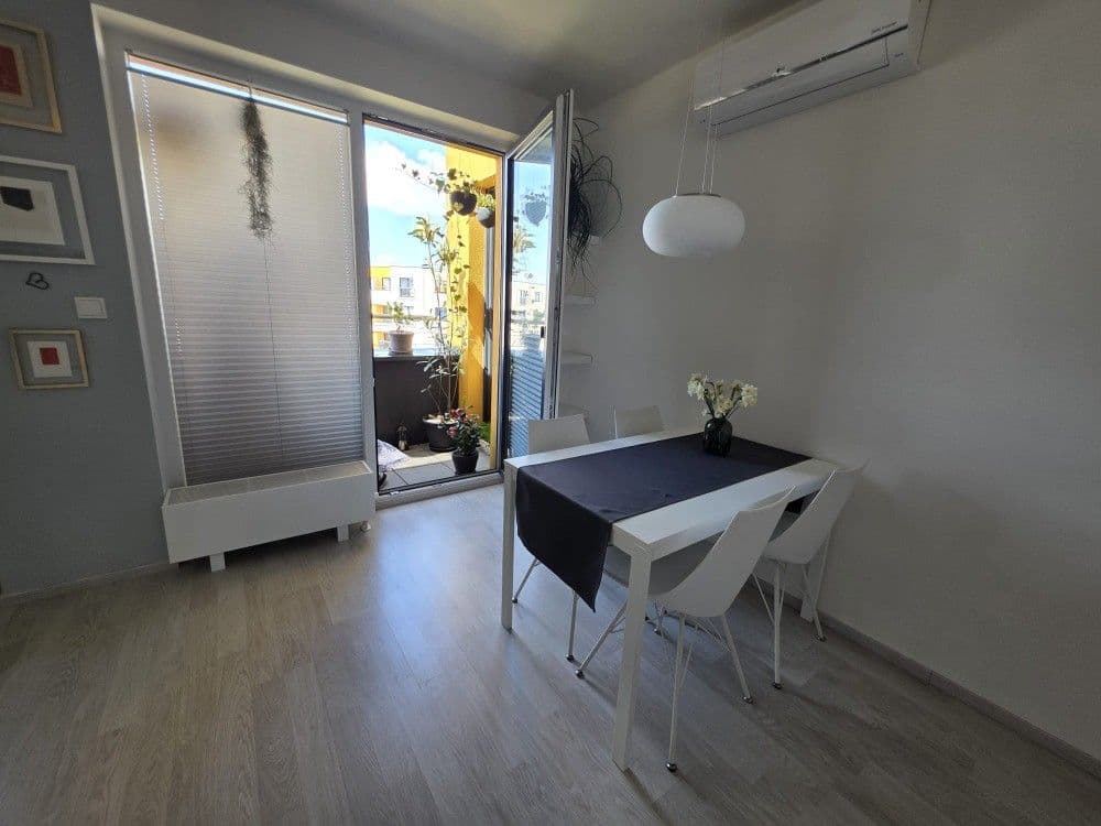 Predaj bytu 2-izbový 56 m², Oty Bubeníčka, Praha, Praha Predaj bytu 2-izbový 56 m², Oty Bubeníčka, Praha, Praha