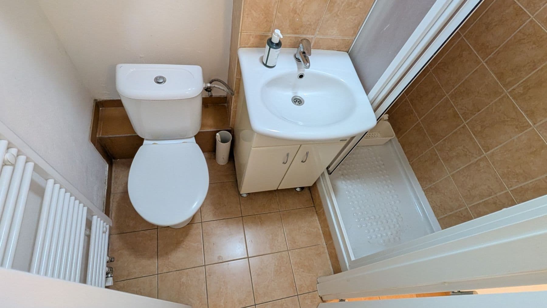 Prenájom bytu 1-izbový 36 m², Žerotínova, Praha, Praha Prenájom bytu 1-izbový 36 m², Žerotínova, Praha, Praha