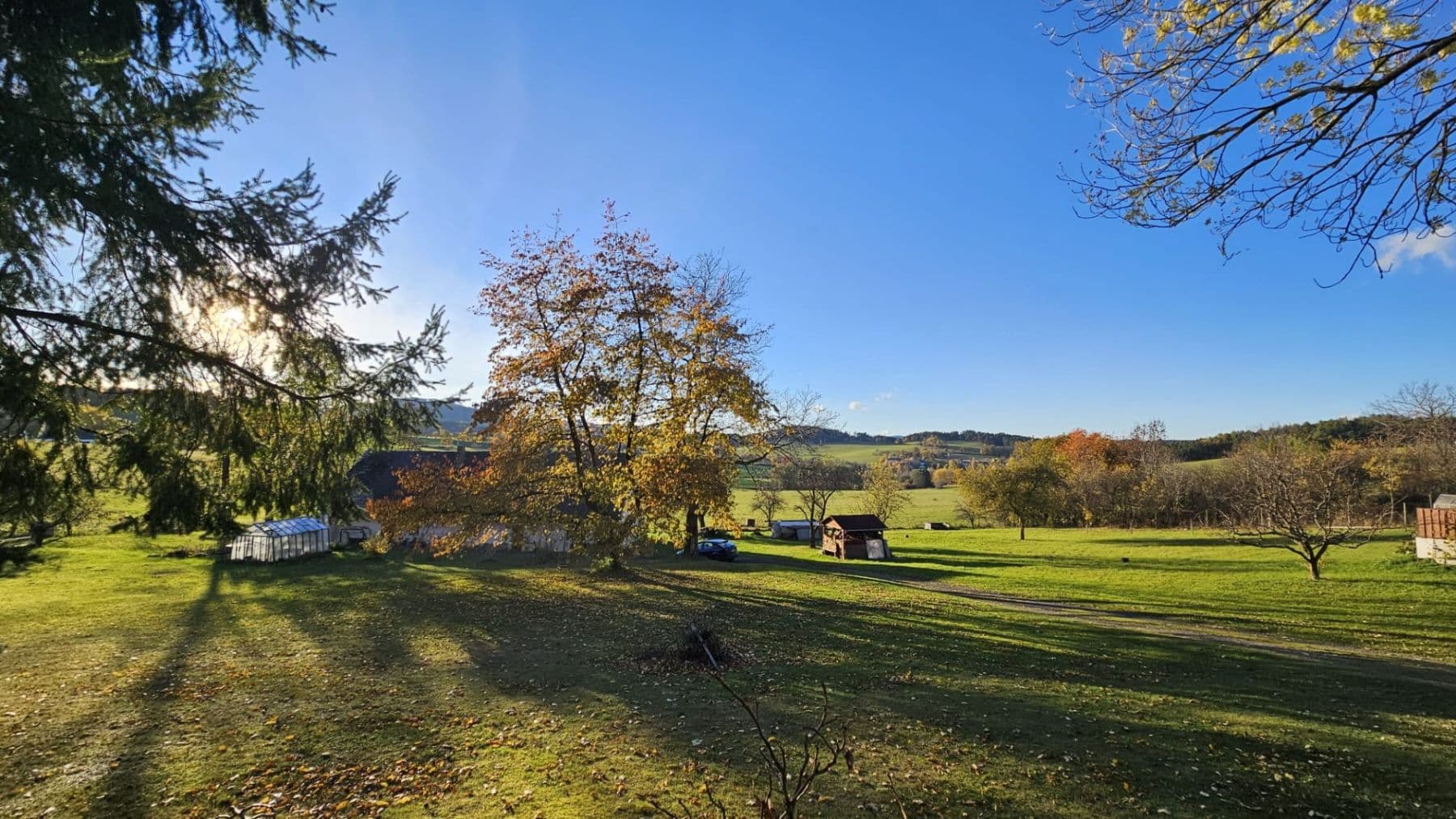 Predaj pozemku 1.000 m², Lipovice, Jihočeský kraj Predaj pozemku 1.000 m², Lipovice, Jihočeský kraj