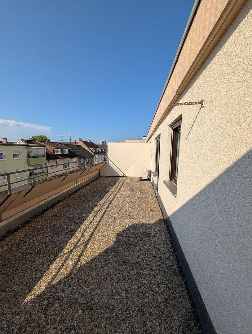 Prenájom bytu 4-izbový 89 m², Windmühlstraße 2-4, Mannheim, Bádensko-Wurttembersko Prenájom bytu 4-izbový 89 m², Windmühlstraße 2-4, Mannheim, Bádensko-Wurttembersko