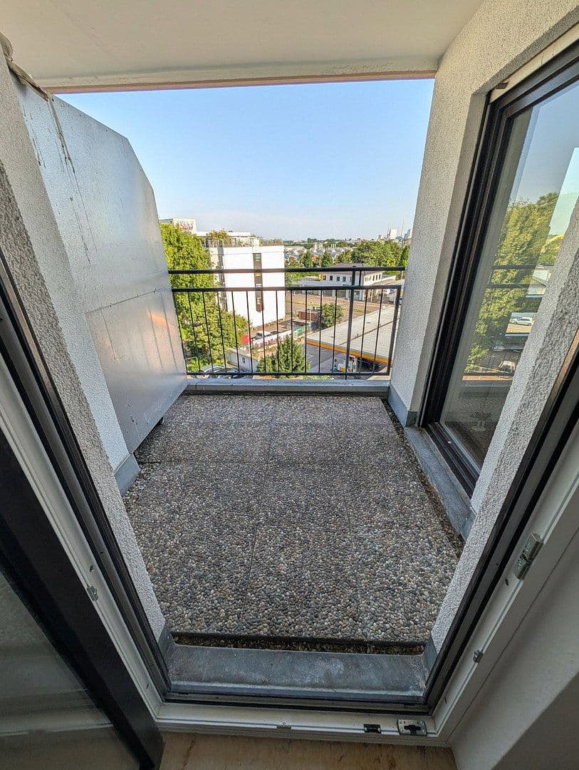 Prenájom bytu 4-izbový 89 m², Windmühlstraße 2-4, Mannheim, Bádensko-Wurttembersko Prenájom bytu 4-izbový 89 m², Windmühlstraße 2-4, Mannheim, Bádensko-Wurttembersko
