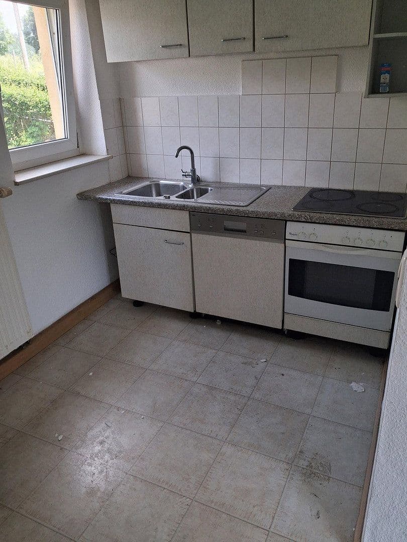 Prenájom bytu 3-izbový 75 m², Bergstraße 12, Drebach, Sasko Prenájom bytu 3-izbový 75 m², Bergstraße 12, Drebach, Sasko
