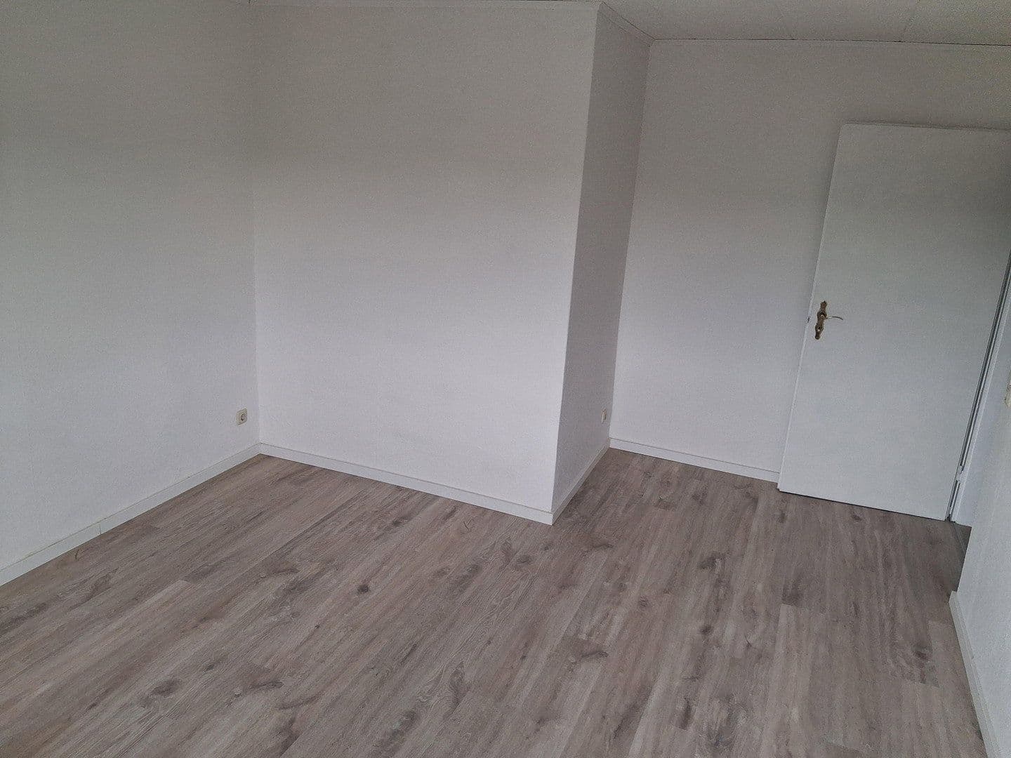 Prenájom bytu 3-izbový 66 m², Bergstraße 12, Drebach, Sasko Prenájom bytu 3-izbový 66 m², Bergstraße 12, Drebach, Sasko
