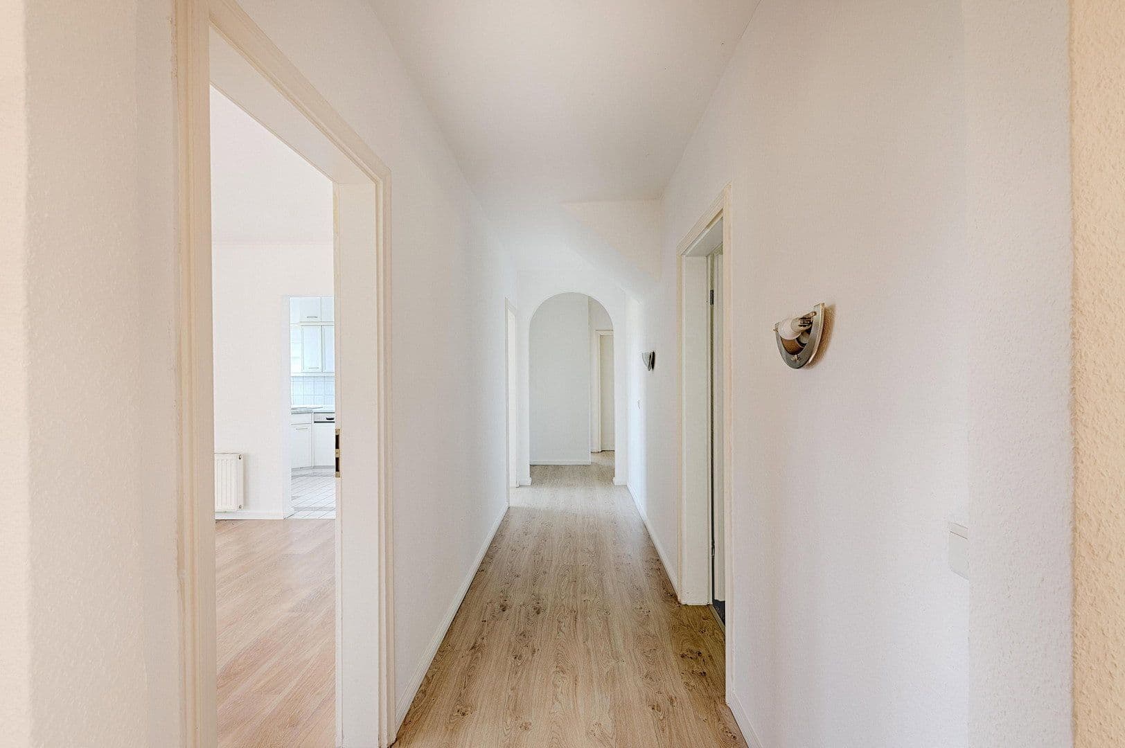 Predaj domu 219 m², pozemek 1.000 m², Rosengarten, Dolné Sasko Predaj domu 219 m², pozemek 1.000 m², Rosengarten, Dolné Sasko