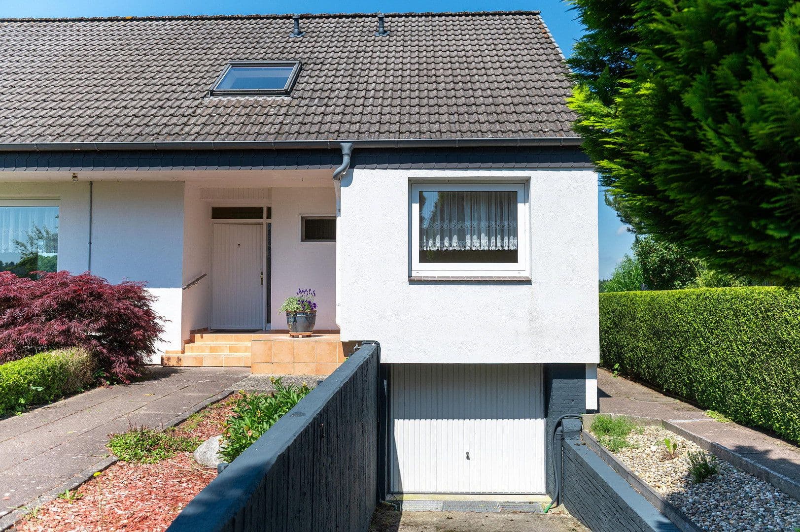 Predaj domu 219 m², pozemek 1.000 m², Rosengarten, Dolné Sasko Predaj domu 219 m², pozemek 1.000 m², Rosengarten, Dolné Sasko