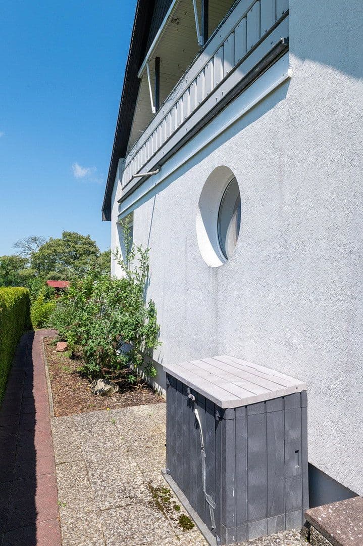 Predaj domu 219 m², pozemek 1.000 m², Rosengarten, Dolné Sasko Predaj domu 219 m², pozemek 1.000 m², Rosengarten, Dolné Sasko