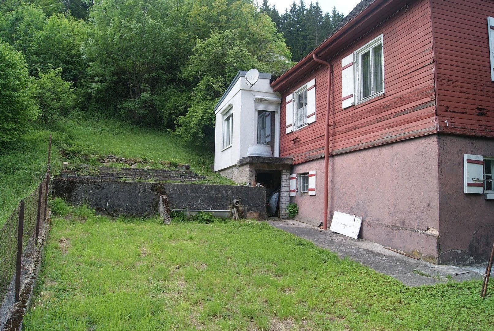 Predaj domu 125 m², pozemek 1.084 m², Horb am Neckar, Bádensko-Wurttembersko Predaj domu 125 m², pozemek 1.084 m², Horb am Neckar, Bádensko-Wurttembersko