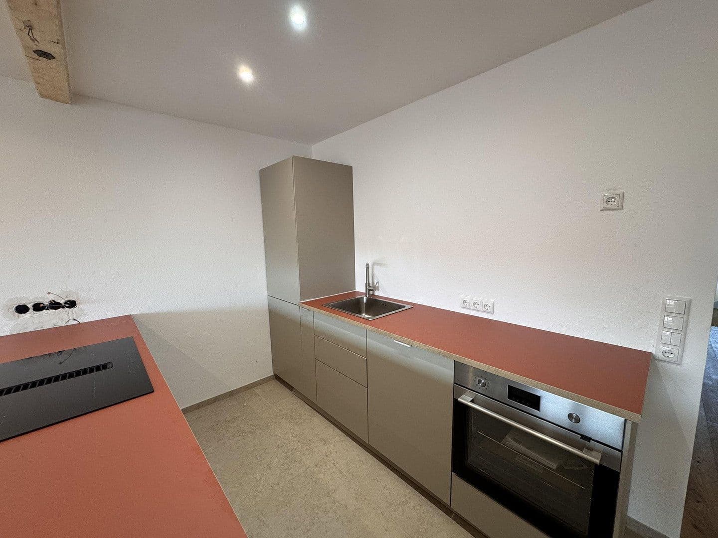 Prenájom bytu 2-izbový 53 m², Rimsting, Bavorsko Prenájom bytu 2-izbový 53 m², Rimsting, Bavorsko