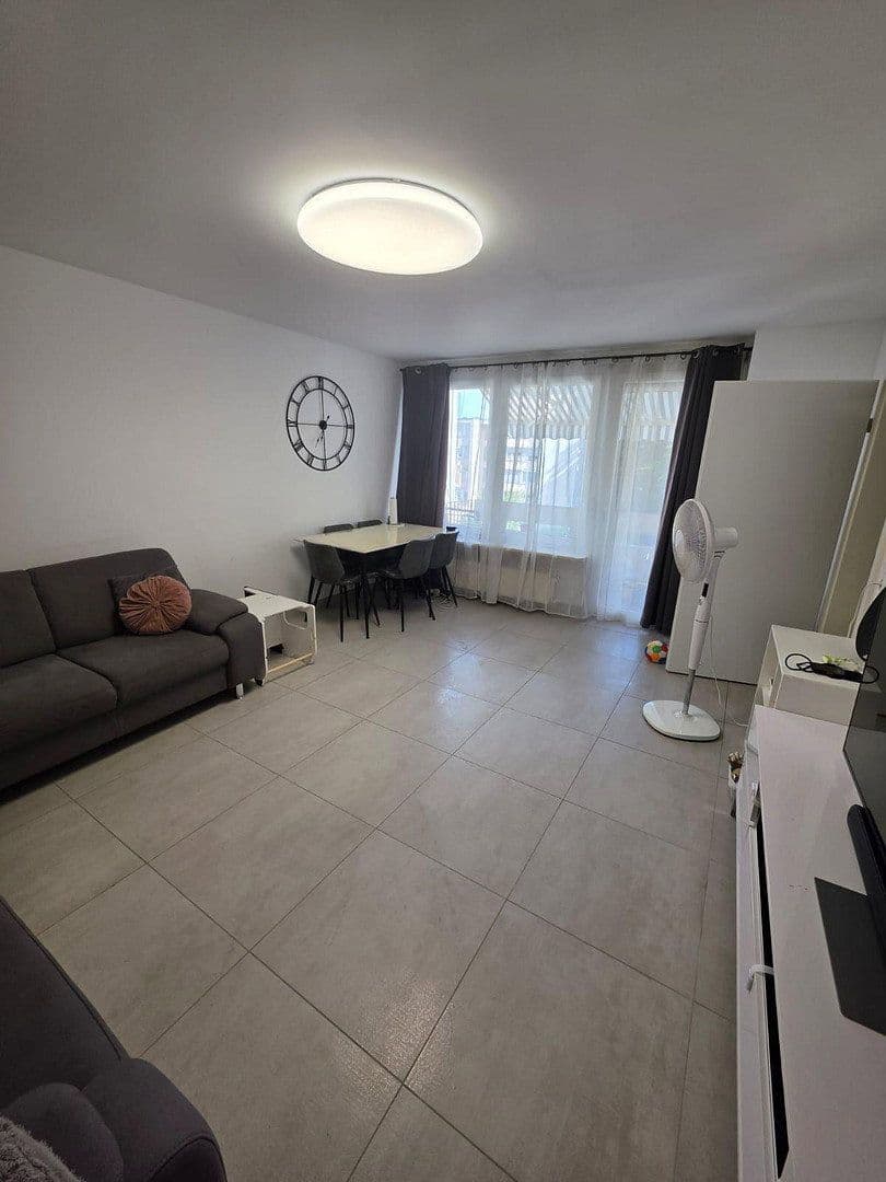 Predaj bytu 3-izbový 80 m², Fellbach, Bádensko-Wurttembersko Predaj bytu 3-izbový 80 m², Fellbach, Bádensko-Wurttembersko