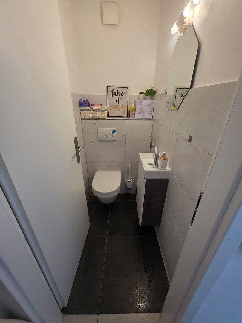 Predaj bytu 3-izbový 80 m², Fellbach, Bádensko-Wurttembersko Predaj bytu 3-izbový 80 m², Fellbach, Bádensko-Wurttembersko