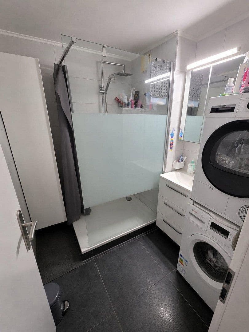 Predaj bytu 3-izbový 80 m², Fellbach, Bádensko-Wurttembersko Predaj bytu 3-izbový 80 m², Fellbach, Bádensko-Wurttembersko