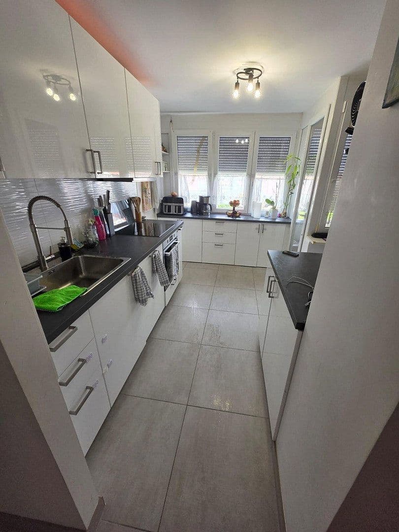 Predaj bytu 3-izbový 80 m², Fellbach, Bádensko-Wurttembersko Predaj bytu 3-izbový 80 m², Fellbach, Bádensko-Wurttembersko