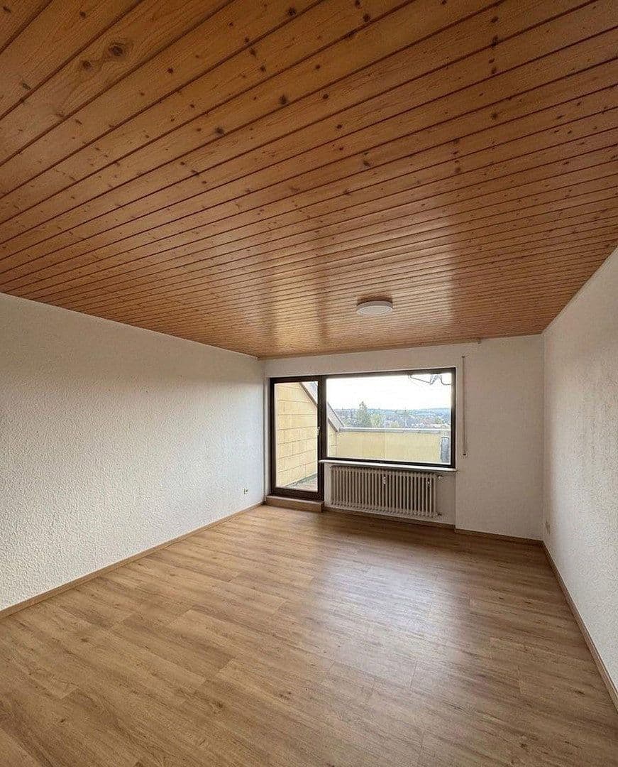 Prenájom bytu 1-izbový 40 m², Schwarzwaldstraße 6, Furtwangen im Schwarzwald, Bádensko-Wurttembersko Prenájom bytu 1-izbový 40 m², Schwarzwaldstraße 6, Furtwangen im Schwarzwald, Bádensko-Wurttembersko