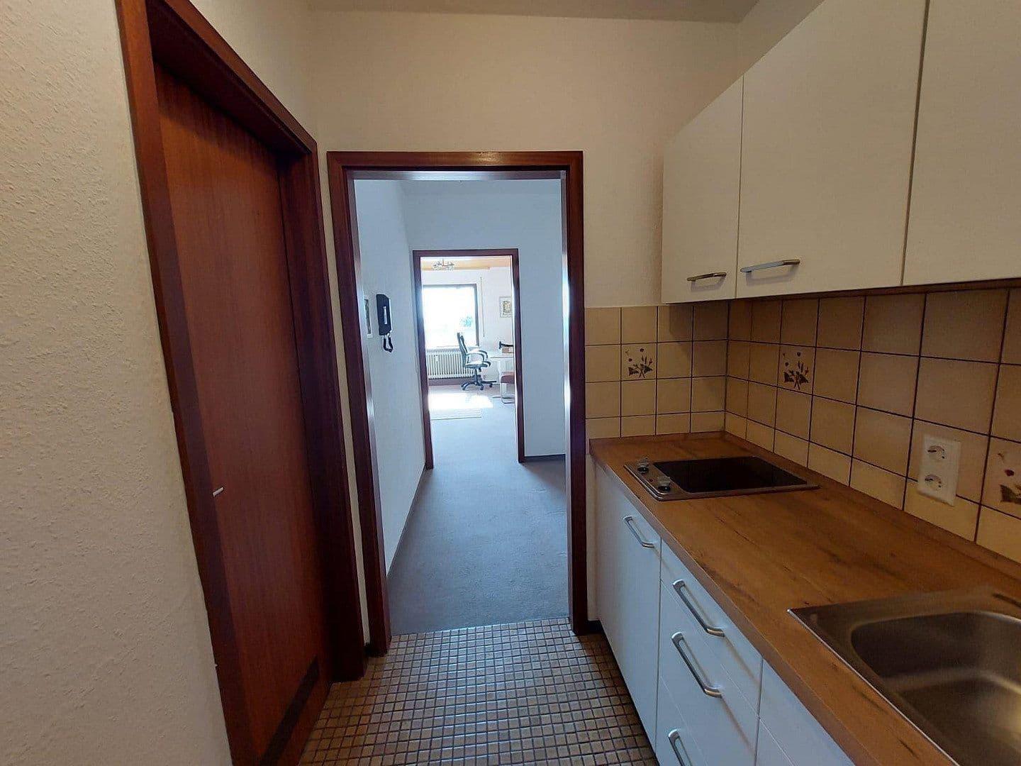 Prenájom bytu 1-izbový 40 m², Schwarzwaldstraße 6, Furtwangen im Schwarzwald, Bádensko-Wurttembersko Prenájom bytu 1-izbový 40 m², Schwarzwaldstraße 6, Furtwangen im Schwarzwald, Bádensko-Wurttembersko