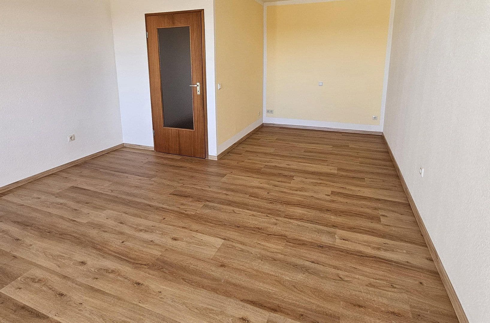 Prenájom bytu 1-izbový 40 m², Schwarzwaldstraße 6, Furtwangen im Schwarzwald, Bádensko-Wurttembersko Prenájom bytu 1-izbový 40 m², Schwarzwaldstraße 6, Furtwangen im Schwarzwald, Bádensko-Wurttembersko