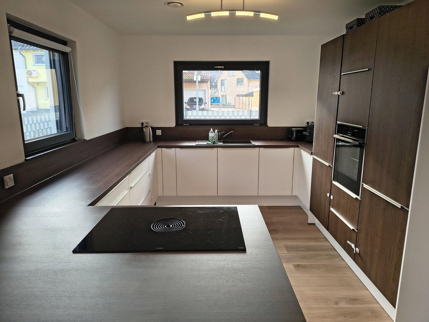 Predaj domu 164 m², pozemek 409 m², Beindersheim, Porýnie-Falcko Predaj domu 164 m², pozemek 409 m², Beindersheim, Porýnie-Falcko