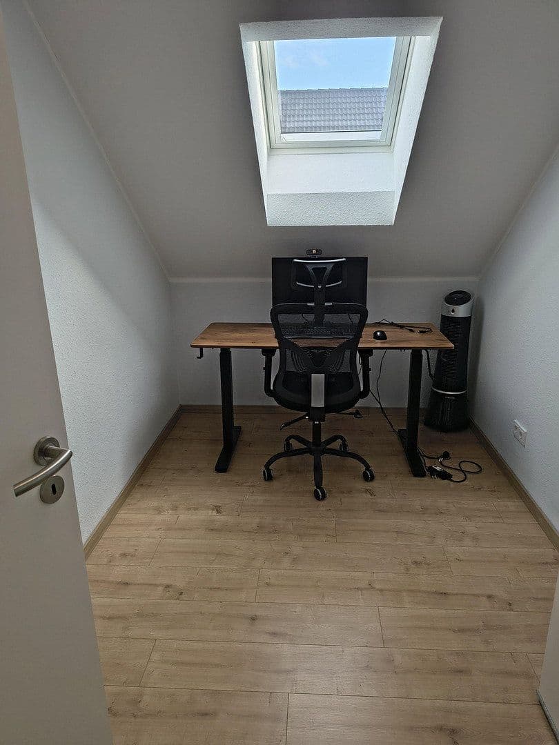 Predaj domu 164 m², pozemek 409 m², Beindersheim, Porýnie-Falcko Predaj domu 164 m², pozemek 409 m², Beindersheim, Porýnie-Falcko