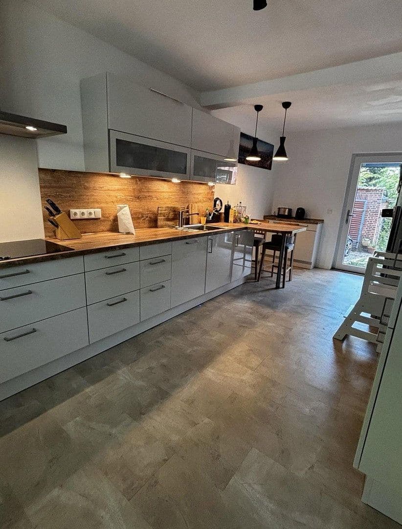 Predaj domu 145 m², pozemek 617 m², Itzehoe, Šlezvicko-Holštajnsko Predaj domu 145 m², pozemek 617 m², Itzehoe, Šlezvicko-Holštajnsko