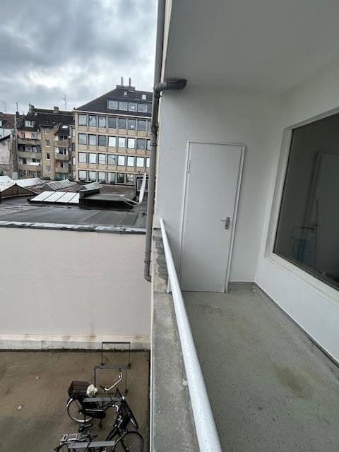 Prenájom bytu 1-izbový 33 m², Herzogstrasse 79, Düsseldorf, Severné Porýnie - Westfálsko Prenájom bytu 1-izbový 33 m², Herzogstrasse 79, Düsseldorf, Severné Porýnie - Westfálsko
