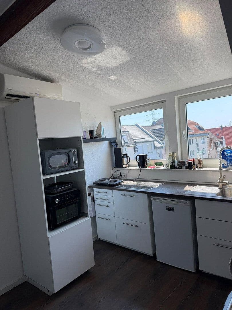 Prenájom bytu 2-izbový 39 m², Stixchesstrasse 18, Leverkusen, Severné Porýnie - Westfálsko Prenájom bytu 2-izbový 39 m², Stixchesstrasse 18, Leverkusen, Severné Porýnie - Westfálsko