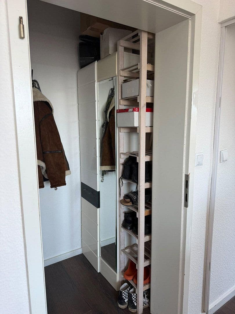 Prenájom bytu 2-izbový 39 m², Stixchesstrasse 18, Leverkusen, Severné Porýnie - Westfálsko Prenájom bytu 2-izbový 39 m², Stixchesstrasse 18, Leverkusen, Severné Porýnie - Westfálsko