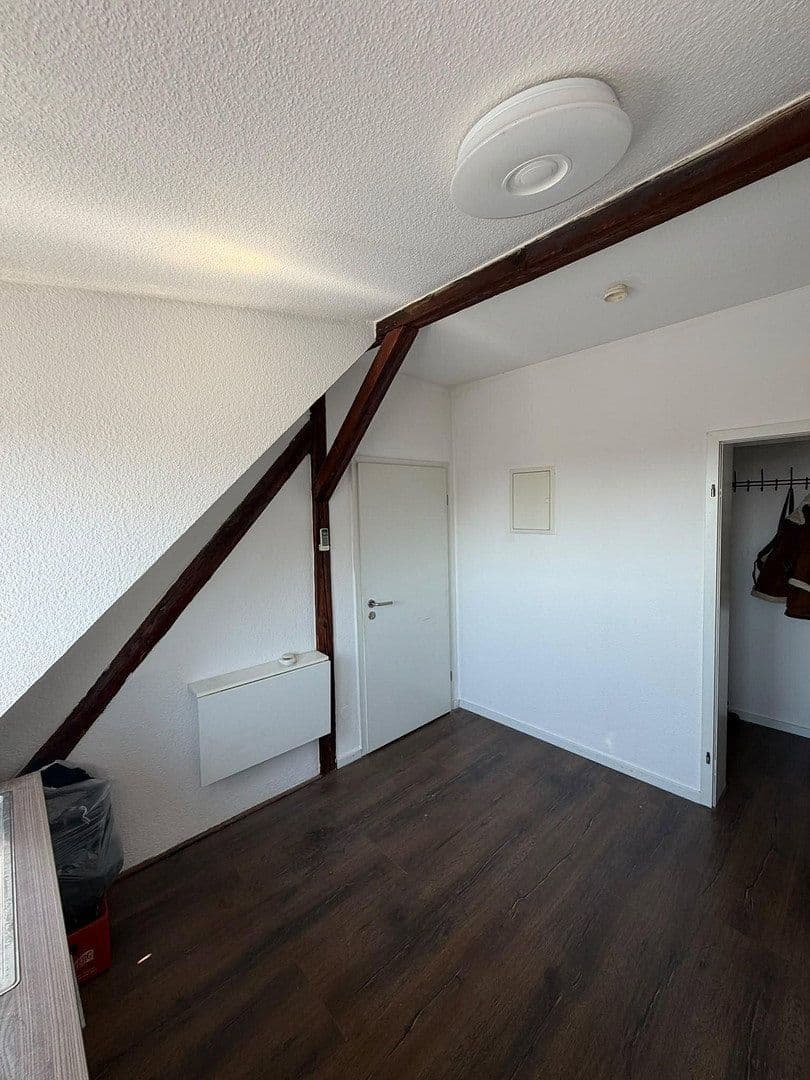 Prenájom bytu 2-izbový 39 m², Stixchesstrasse 18, Leverkusen, Severné Porýnie - Westfálsko Prenájom bytu 2-izbový 39 m², Stixchesstrasse 18, Leverkusen, Severné Porýnie - Westfálsko