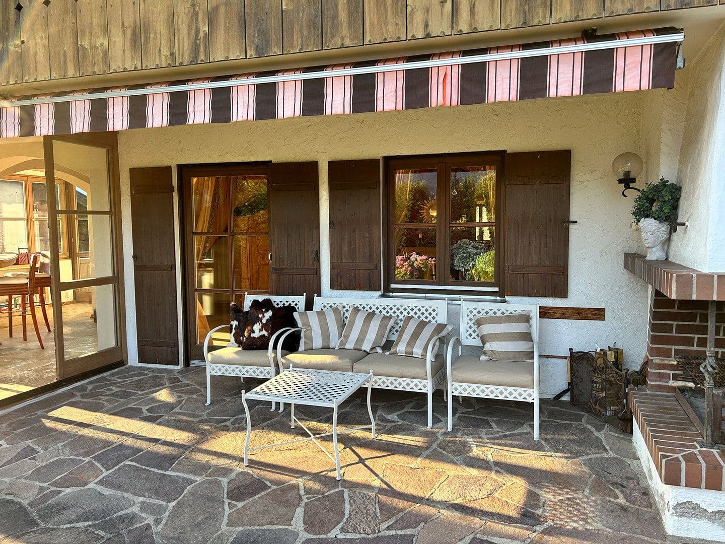 Predaj domu 222 m², pozemek 996 m², Hochgernweg 47, Unterwössen, Bavorsko Predaj domu 222 m², pozemek 996 m², Hochgernweg 47, Unterwössen, Bavorsko