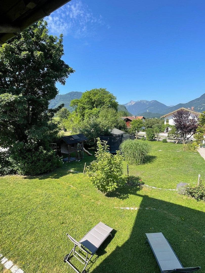 Predaj domu 222 m², pozemek 996 m², Hochgernweg 47, Unterwössen, Bavorsko Predaj domu 222 m², pozemek 996 m², Hochgernweg 47, Unterwössen, Bavorsko