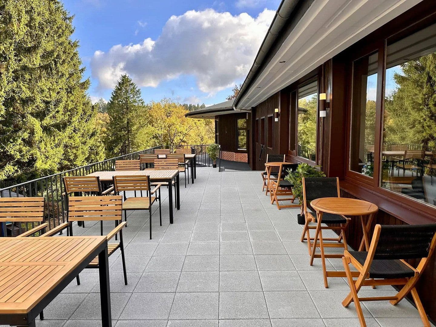 Predaj nebytového priestoru 4.000 m², Goslar, Dolné Sasko Predaj nebytového priestoru 4.000 m², Goslar, Dolné Sasko