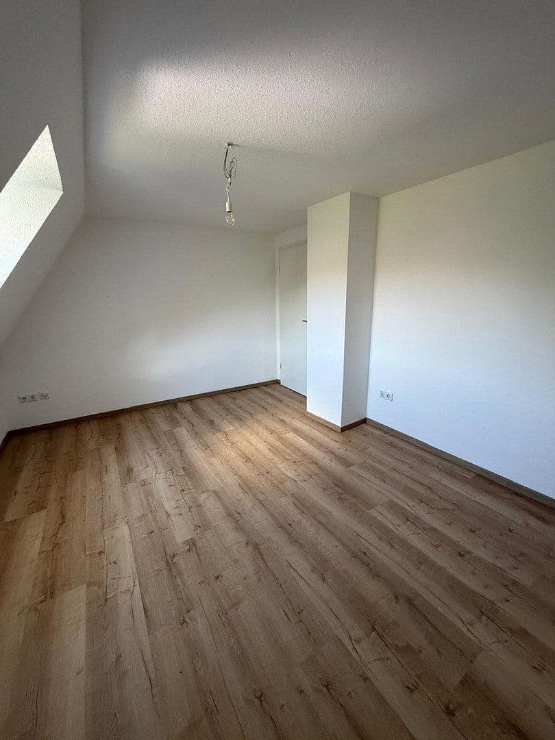 Prenájom bytu 3-izbový 75 m², Ringstraße 24, Pleinfeld, Bavorsko Prenájom bytu 3-izbový 75 m², Ringstraße 24, Pleinfeld, Bavorsko