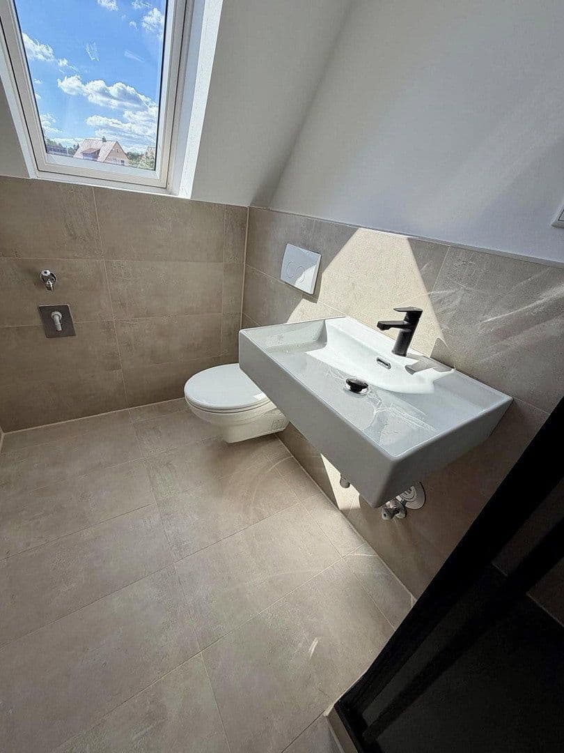 Prenájom bytu 3-izbový 75 m², Ringstraße 24, Pleinfeld, Bavorsko Prenájom bytu 3-izbový 75 m², Ringstraße 24, Pleinfeld, Bavorsko