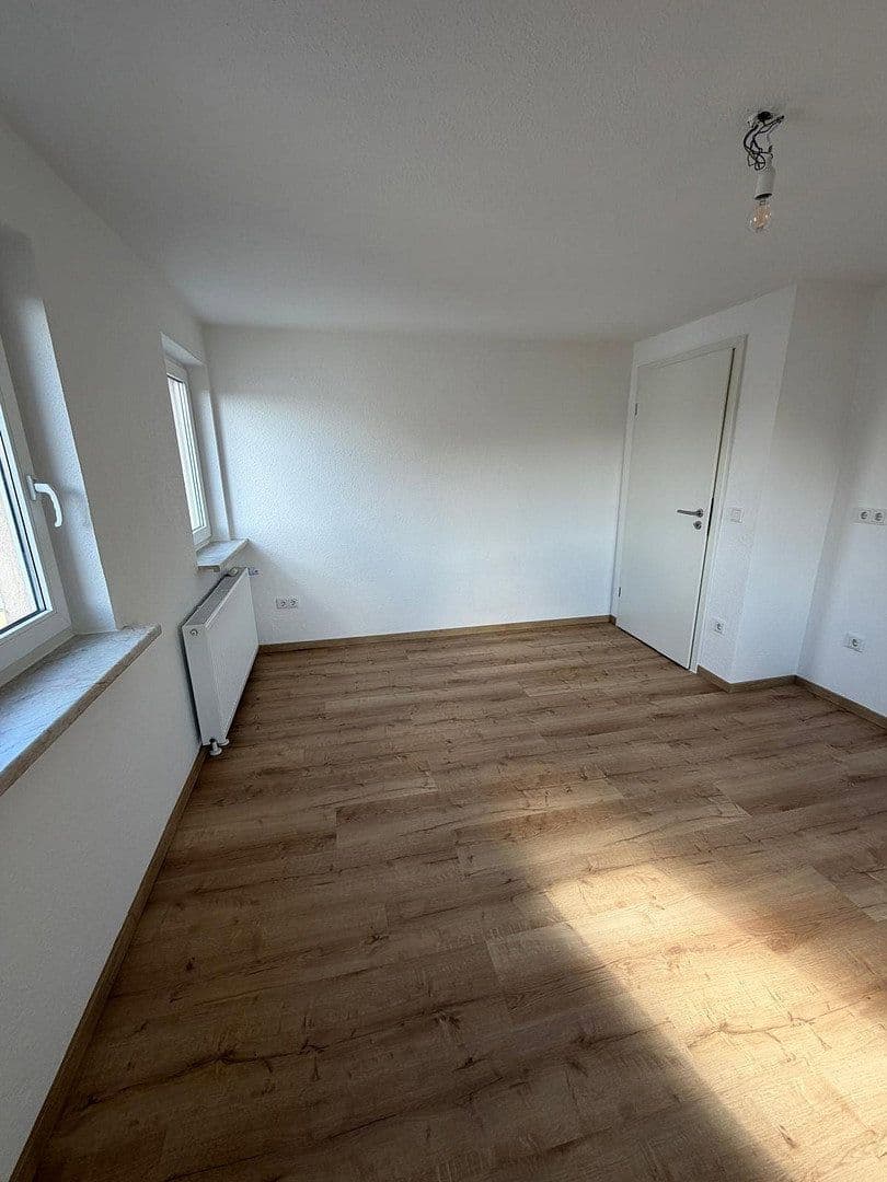 Prenájom bytu 3-izbový 75 m², Ringstraße 24, Pleinfeld, Bavorsko Prenájom bytu 3-izbový 75 m², Ringstraße 24, Pleinfeld, Bavorsko