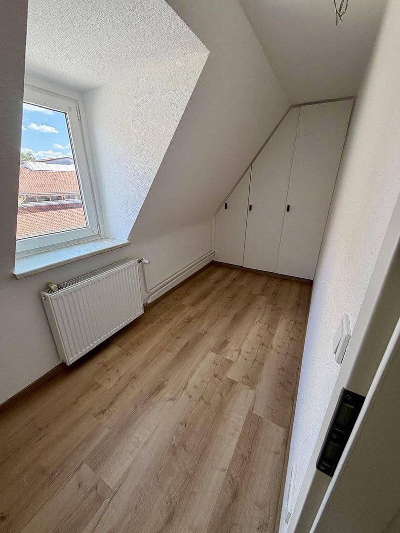Prenájom bytu 3-izbový 75 m², Ringstraße 24, Pleinfeld, Bavorsko Prenájom bytu 3-izbový 75 m², Ringstraße 24, Pleinfeld, Bavorsko