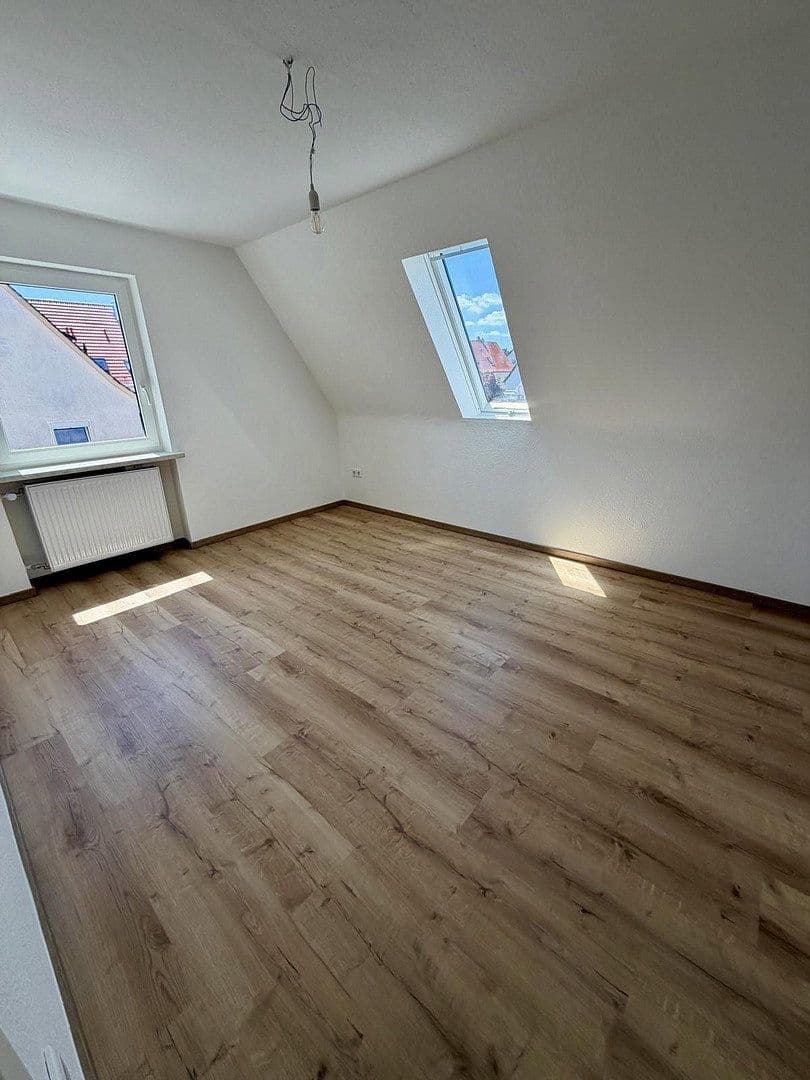 Prenájom bytu 3-izbový 75 m², Ringstraße 24, Pleinfeld, Bavorsko Prenájom bytu 3-izbový 75 m², Ringstraße 24, Pleinfeld, Bavorsko