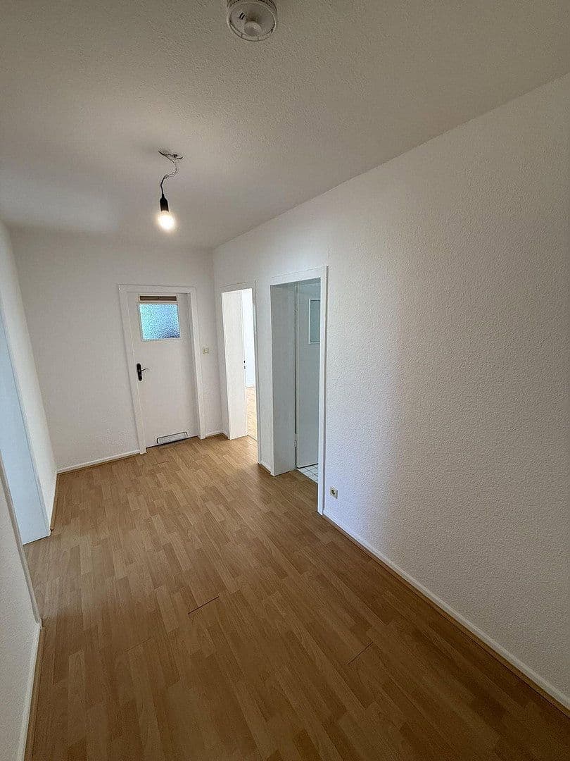 Prenájom bytu 2-izbový 62 m², Paradestr. 33, Wuppertal, Severné Porýnie - Westfálsko Prenájom bytu 2-izbový 62 m², Paradestr. 33, Wuppertal, Severné Porýnie - Westfálsko