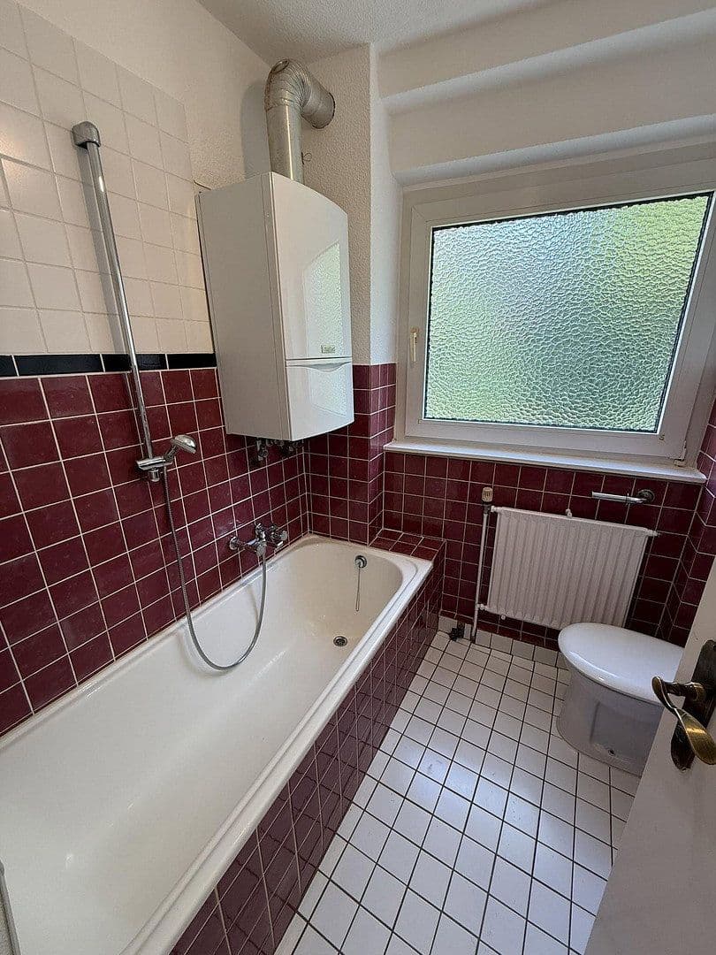 Prenájom bytu 2-izbový 62 m², Paradestr. 33, Wuppertal, Severné Porýnie - Westfálsko Prenájom bytu 2-izbový 62 m², Paradestr. 33, Wuppertal, Severné Porýnie - Westfálsko