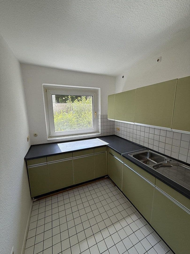 Prenájom bytu 2-izbový 62 m², Paradestr. 33, Wuppertal, Severné Porýnie - Westfálsko Prenájom bytu 2-izbový 62 m², Paradestr. 33, Wuppertal, Severné Porýnie - Westfálsko
