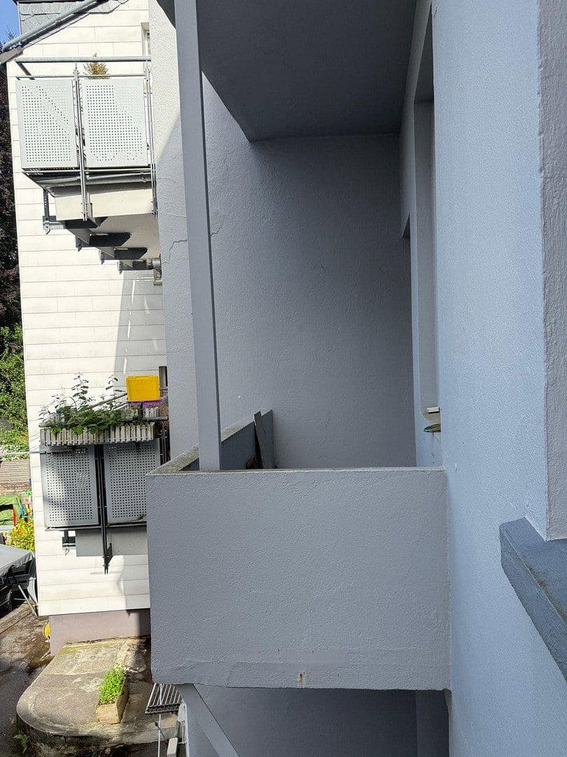 Prenájom bytu 4-izbový 96 m², Rheinstr 16, Solingen, Severné Porýnie - Westfálsko Prenájom bytu 4-izbový 96 m², Rheinstr 16, Solingen, Severné Porýnie - Westfálsko
