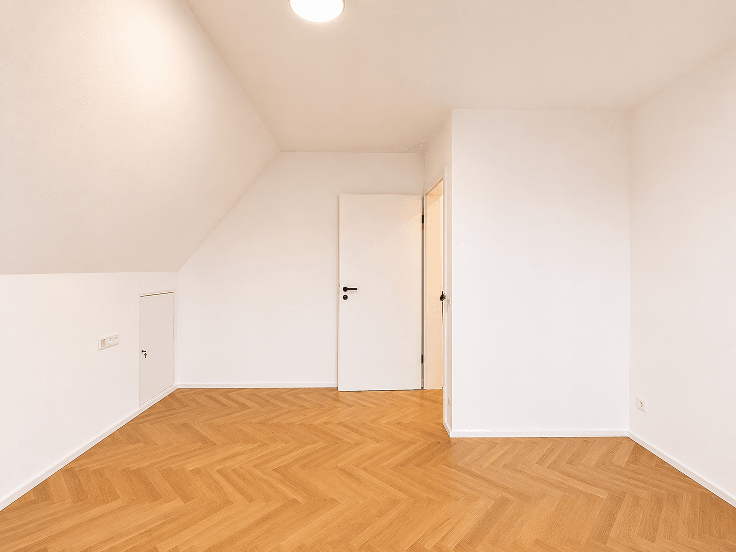 Predaj bytu 4-izbový 82 m², Hattenhofen, Bádensko-Wurttembersko Predaj bytu 4-izbový 82 m², Hattenhofen, Bádensko-Wurttembersko