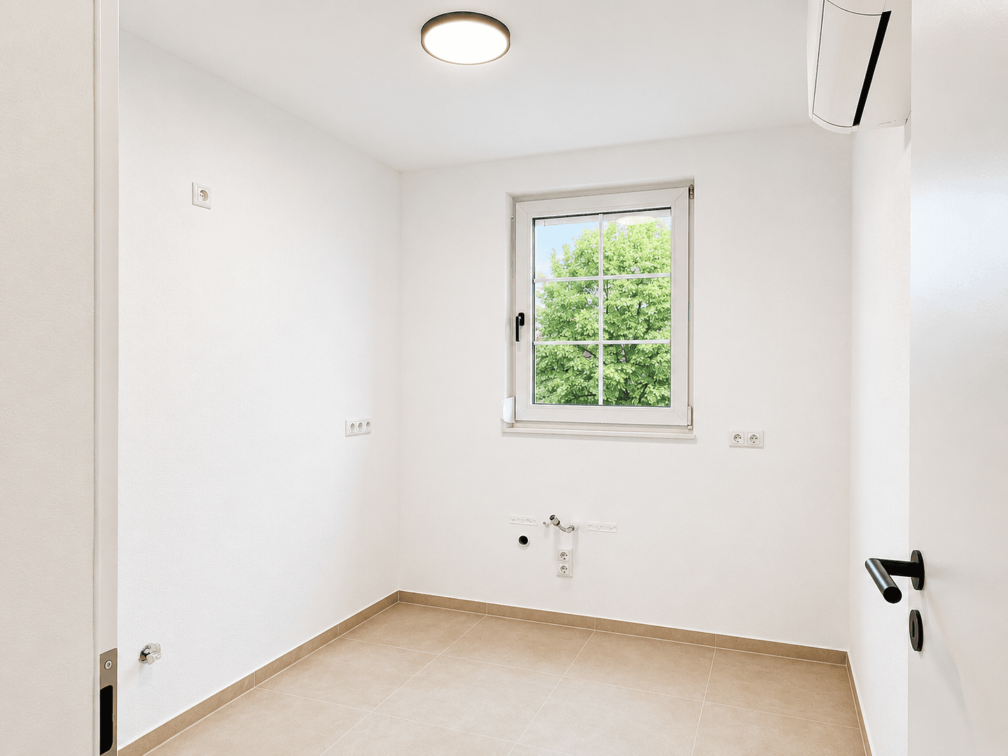 Predaj bytu 4-izbový 82 m², Hattenhofen, Bádensko-Wurttembersko Predaj bytu 4-izbový 82 m², Hattenhofen, Bádensko-Wurttembersko