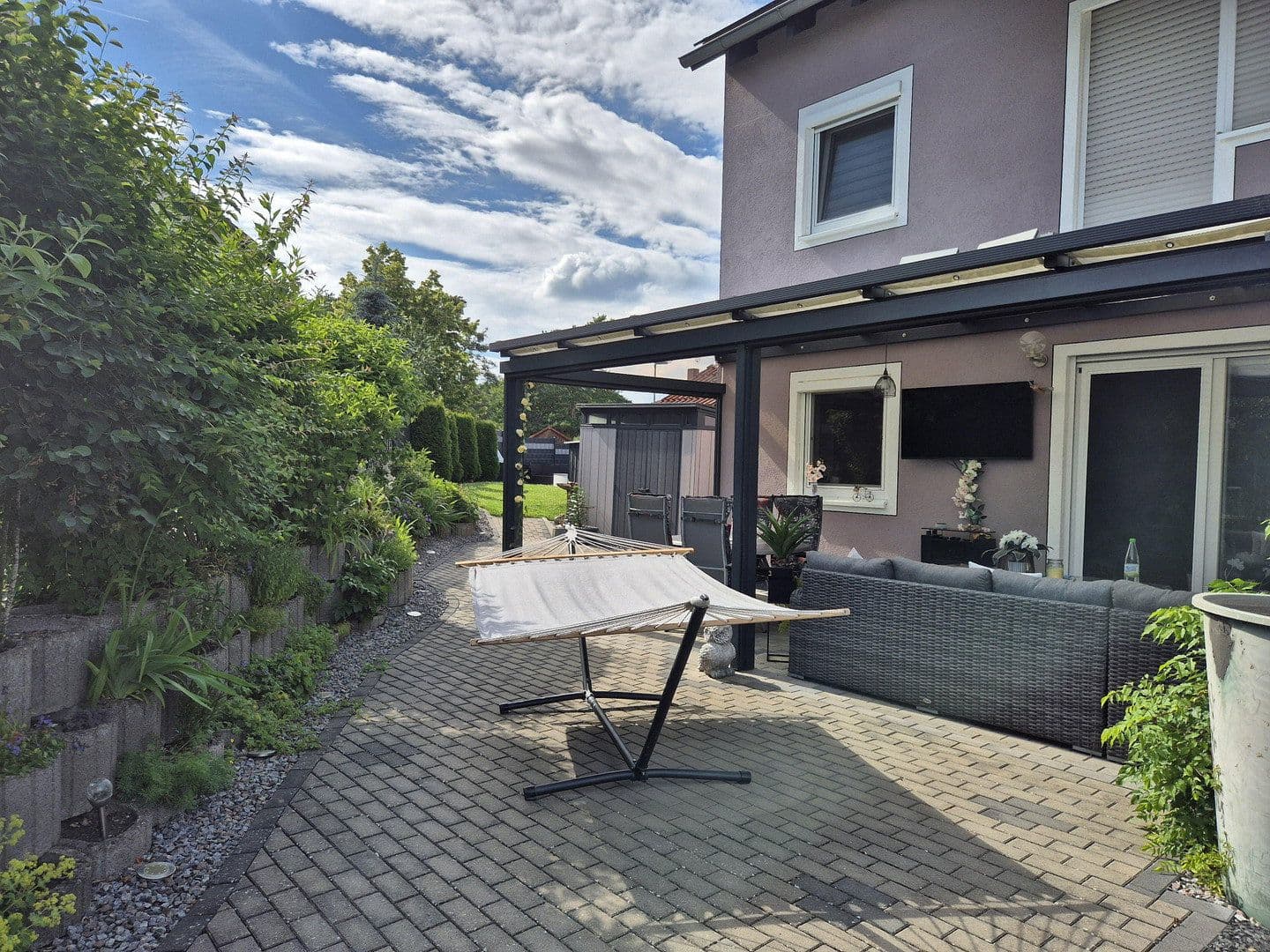 Predaj domu 105 m², pozemek 420 m², Hohenfels, Bavorsko Predaj domu 105 m², pozemek 420 m², Hohenfels, Bavorsko