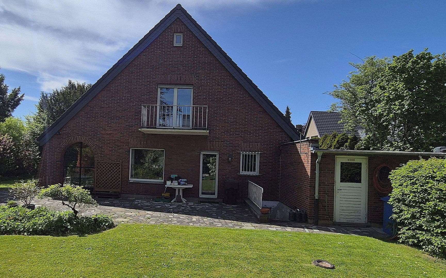Predaj domu 150 m², pozemek 800 m², Neuss, Severné Porýnie - Westfálsko Predaj domu 150 m², pozemek 800 m², Neuss, Severné Porýnie - Westfálsko