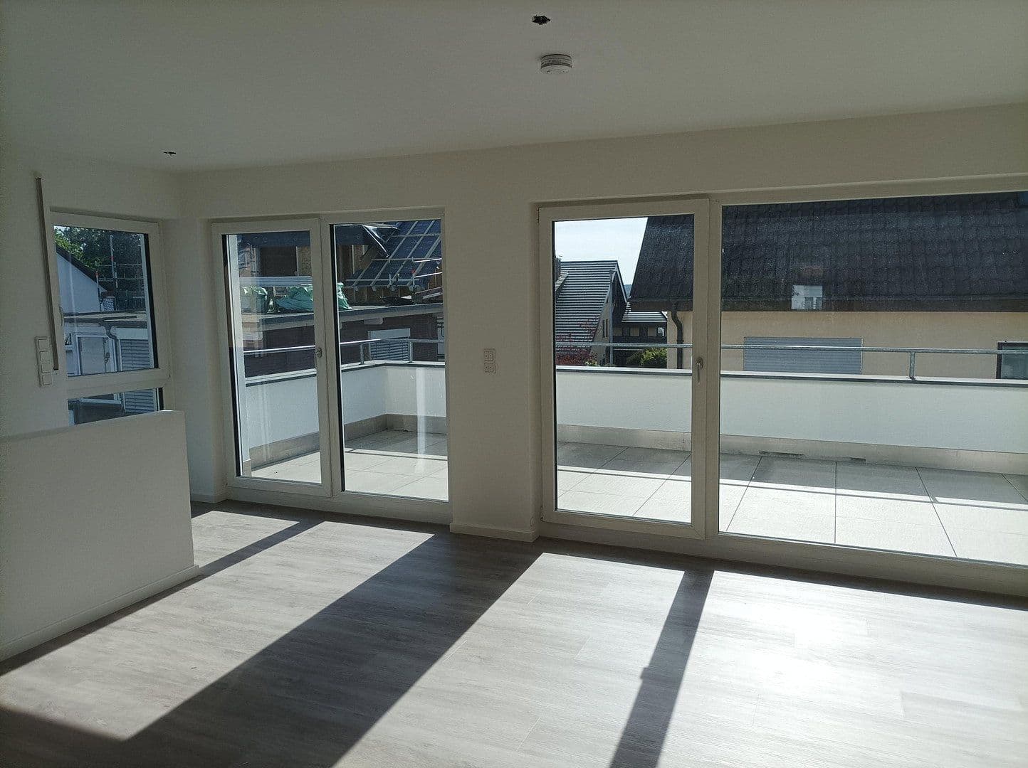 Prenájom bytu 4-izbový 119 m², Uhldingen-Mühlhofen, Bádensko-Wurttembersko Prenájom bytu 4-izbový 119 m², Uhldingen-Mühlhofen, Bádensko-Wurttembersko