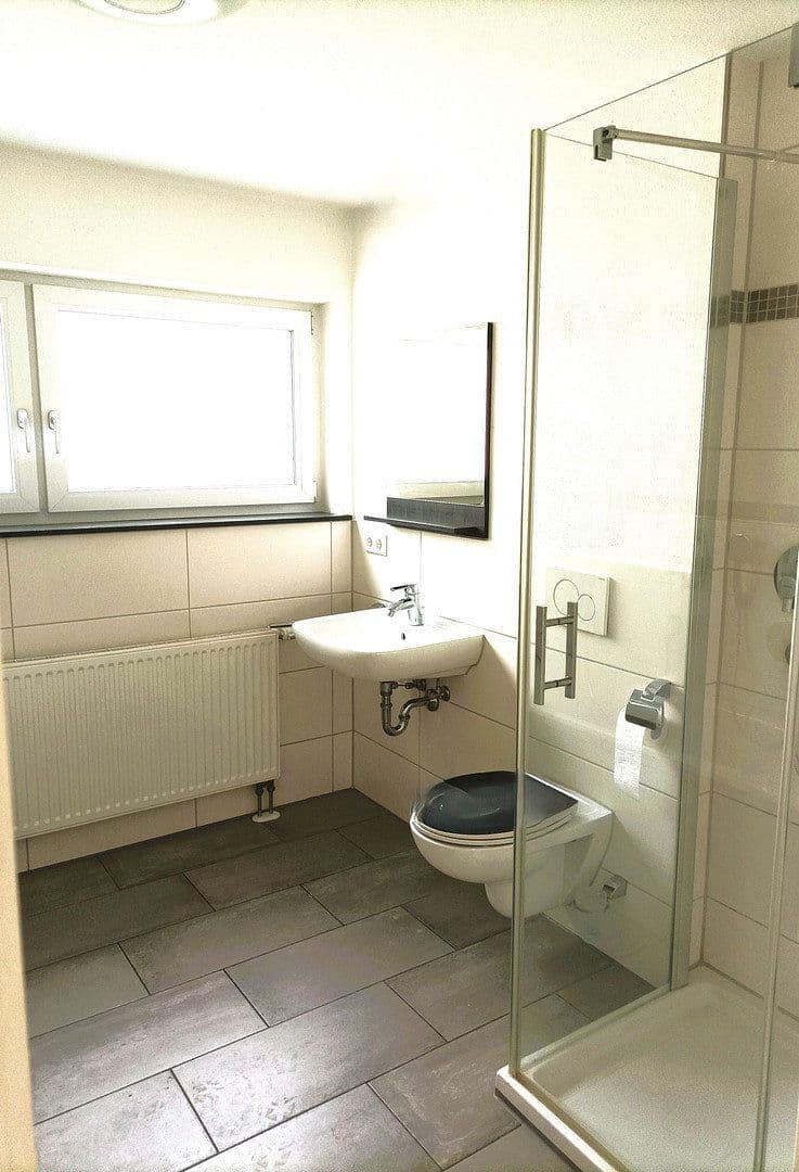 Prenájom bytu 4-izbový 119 m², Uhldingen-Mühlhofen, Bádensko-Wurttembersko Prenájom bytu 4-izbový 119 m², Uhldingen-Mühlhofen, Bádensko-Wurttembersko